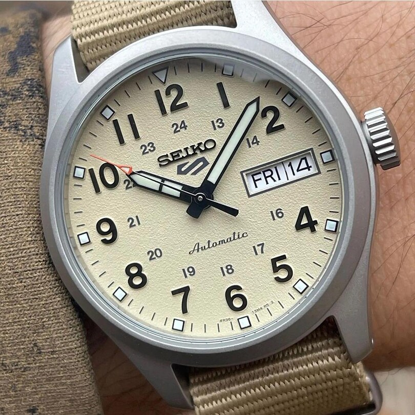 SEIKO SRPJ83K1 Erkek Kol Saati - Thumbnail